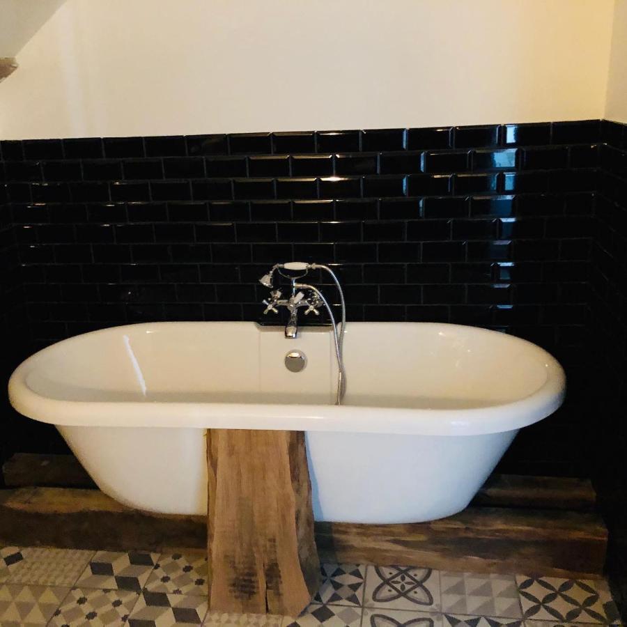 Chambre Du Parc Elevage Girbal La Chapelotte Dış mekan fotoğraf